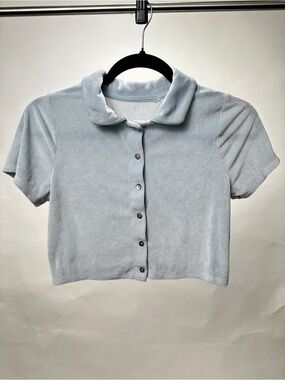 Cropped Ribbed Button-Up Top in Light Blue